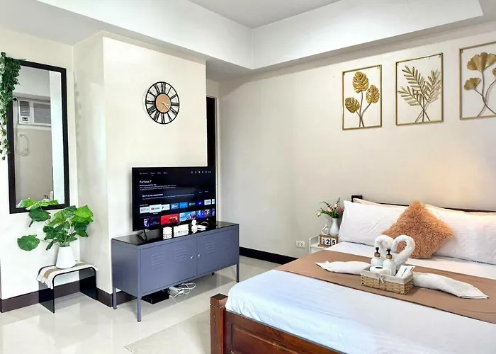 Staycation Lakefront Acacia * Manila
